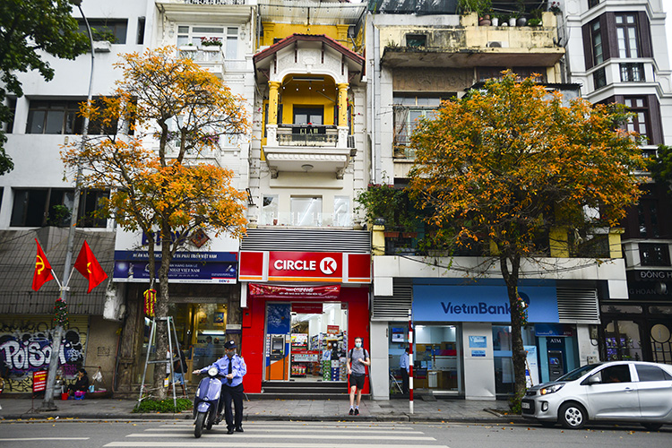 Dự báo thời tiết ngày 30/10/2024: Trung Bộ mưa to, Nam Bộ có mưa rào