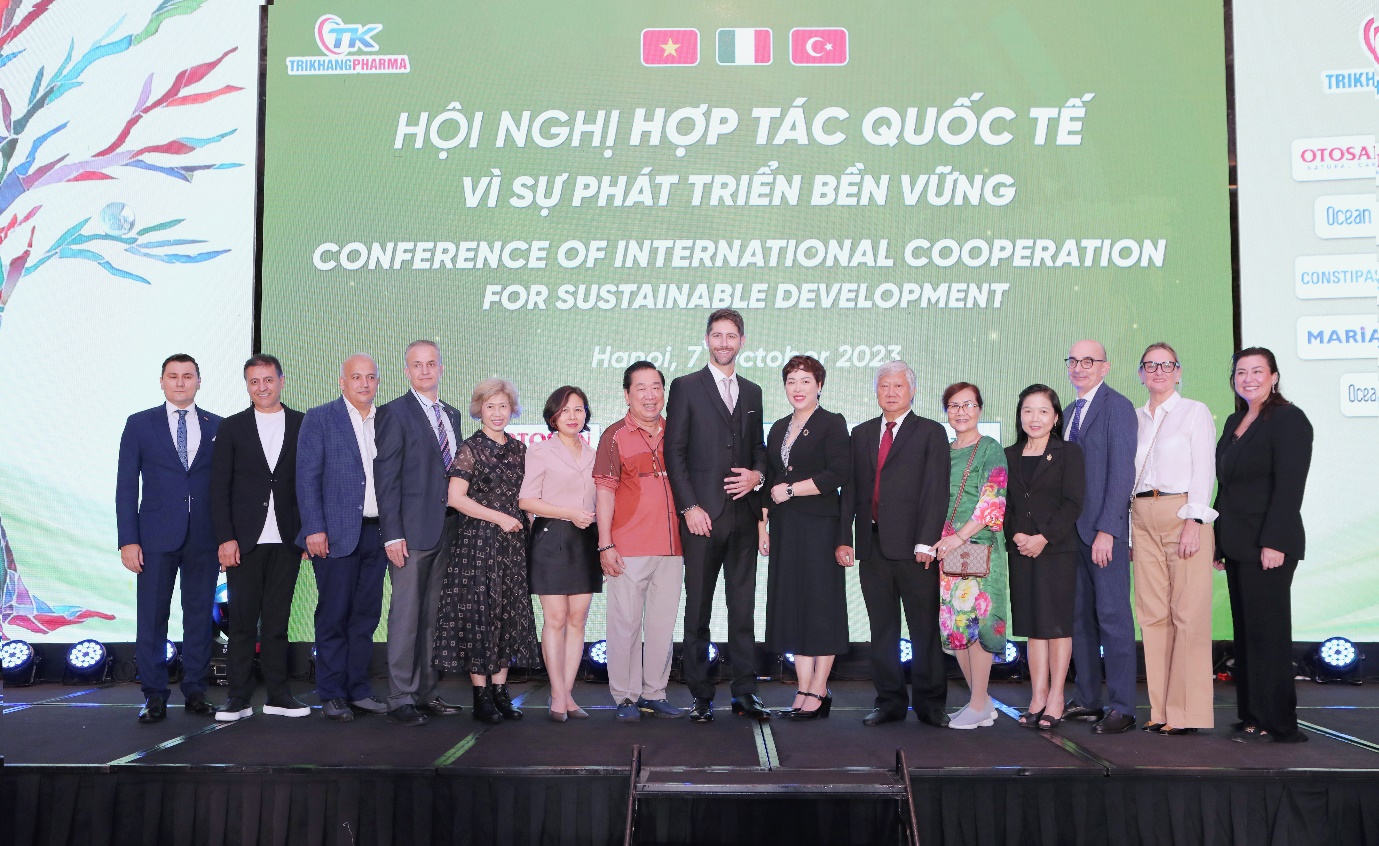 Trí Khang Pharma tổ chức thành công Hội nghị hợp tác quốc tế vì sự phát triển bền vững